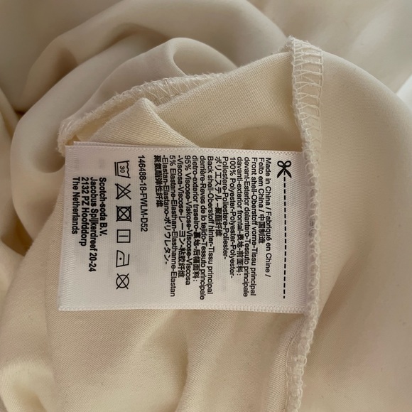 Maison Scotch & Soda white/crème silky tank top. - Picture 3 of 5